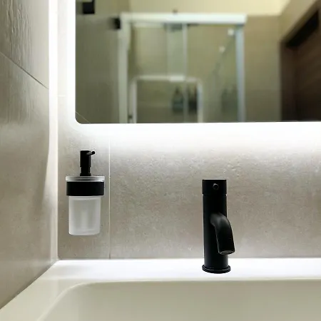 La Dama Del Porto Hotel *