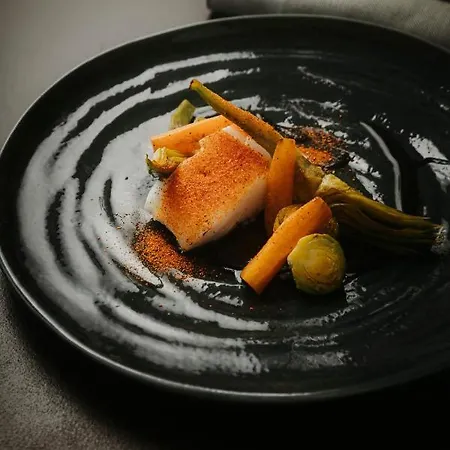 La Dama Del Porto Laveno-Mombello